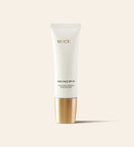 Daily Face SPF 40 feuchtigkeitsspendender Sonnenschutz in einer eleganten weißen Tube mit goldener Metallkappe.